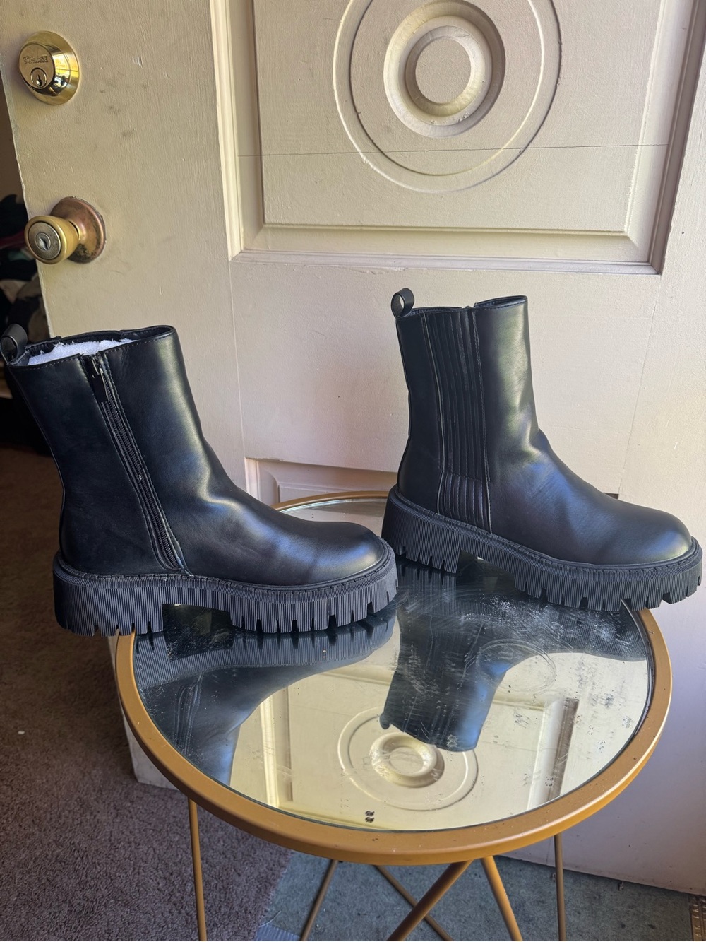 Black Platform Chelsea Boots - Women's Fashion Ankle Boots